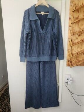 BiBi Lounge Set Ribbed Knit Collared V-Neck Sweater Wide Leg Pants Blue Ivory L